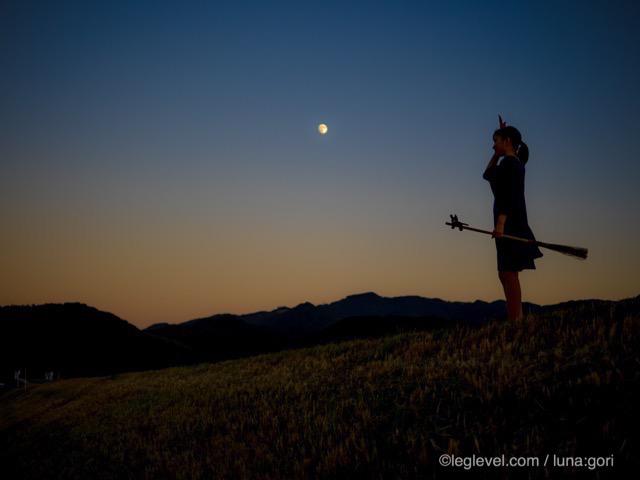 大分市 大野川 戸次 魔女の宅急便 キキ ジジ コスプレ ハロウィン モデル 吉野瑠那 撮影スタジオ 大分 レンタルスタジオ 101studio モデル事務所:寫音:写真集:大分:足:写真:大分県:足の写真:風景写真:モデル